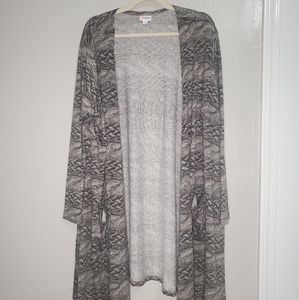 LuLaRoe Caroline Gray Pattern 2X New w/o Tags!